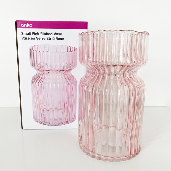 BRAND NEW Anko Pink Ribbed Vase, BNIB - Picture 2 of 10